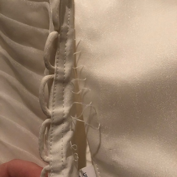 Wedding Dress - Picture 8 of 14